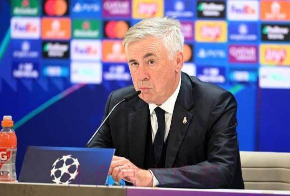 西媒:安帅要求皇马扩充教练组 以便分工更加明确 西媒:安帅要求皇马扩充教练组 以便分工更加明确